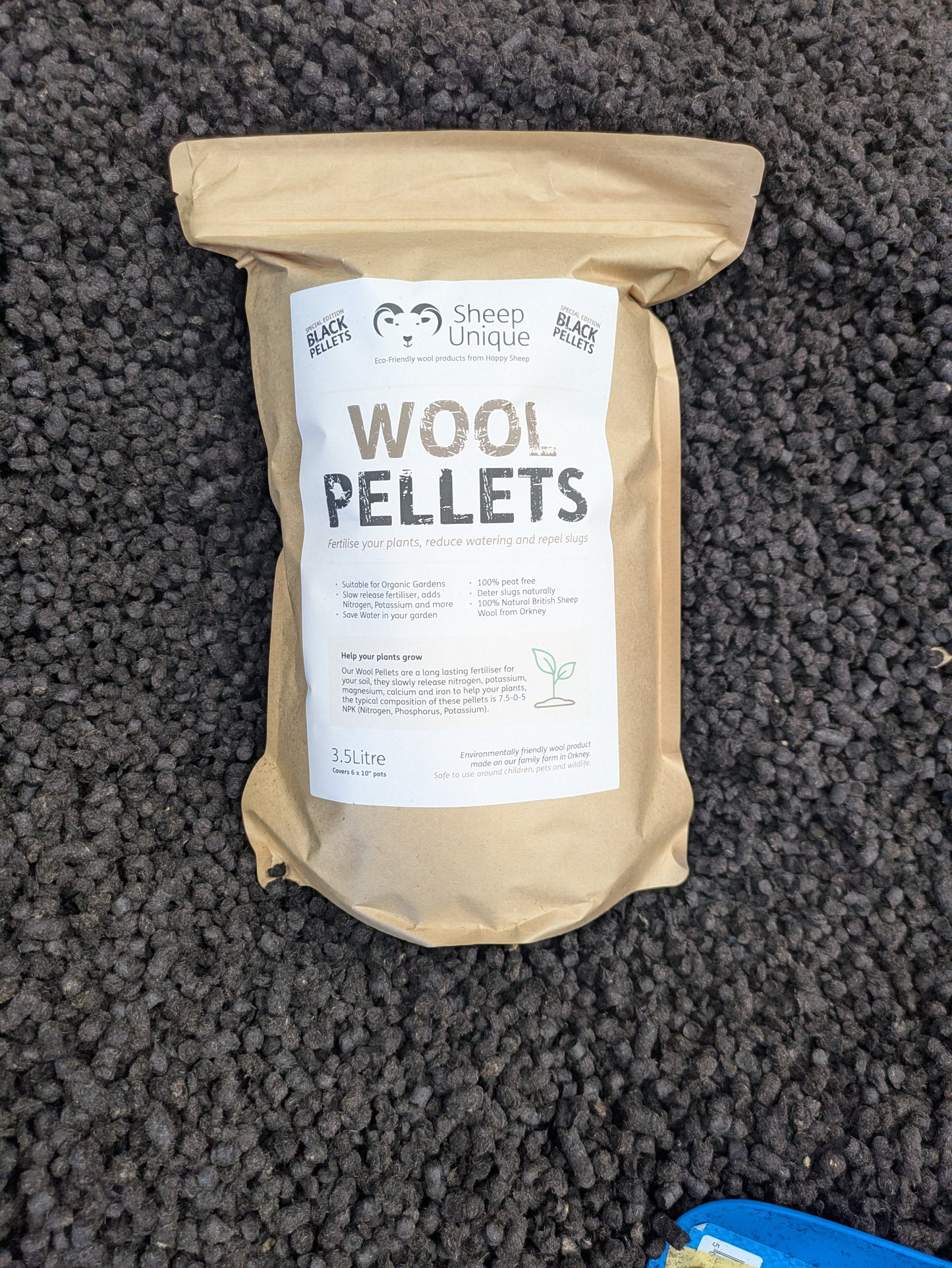 Black Garden Wool Pellets ~ 100% British Sheep Wool