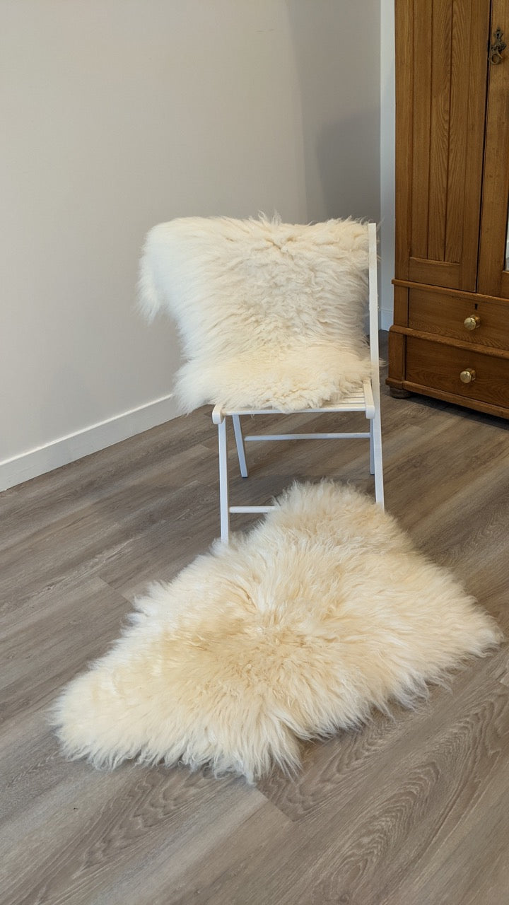 Shetland White Sheepskin