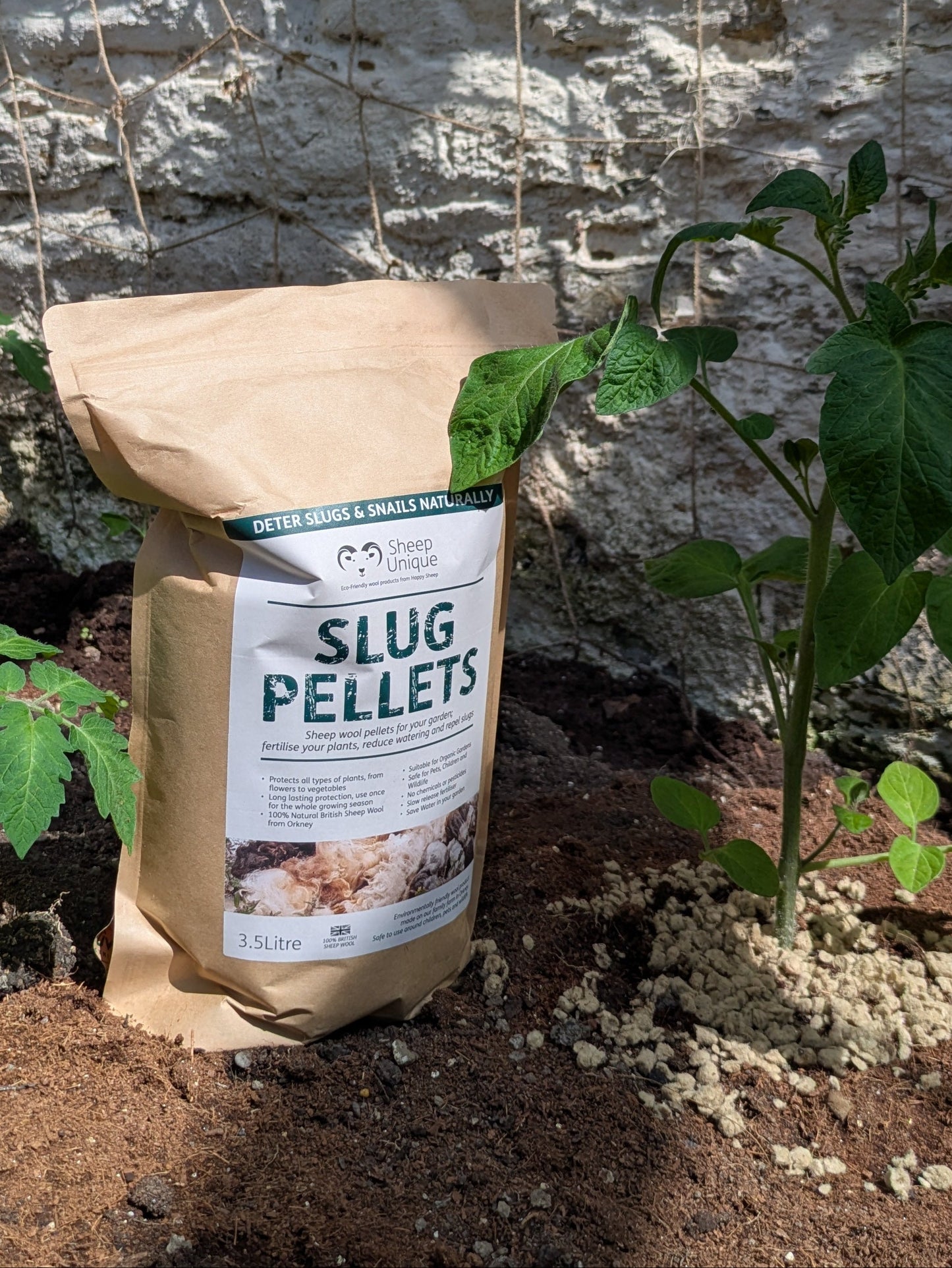 Slug Pellets ~ Stops Slugs, Retains Water & Feeds Plants Naturally
